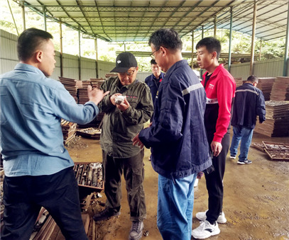 赫章縣金蘭鋅鐵有(you)限(xian)公(gong)司(si)礦産(chan)勘查項(xiang)目(mu)通(tong)過(guo)專(zhuan)傢(jia)組驗(yàn)收